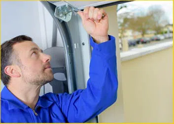 SOS Garage Door Santa Clarita, CA 661-451-1409 - side-garage-door-repair